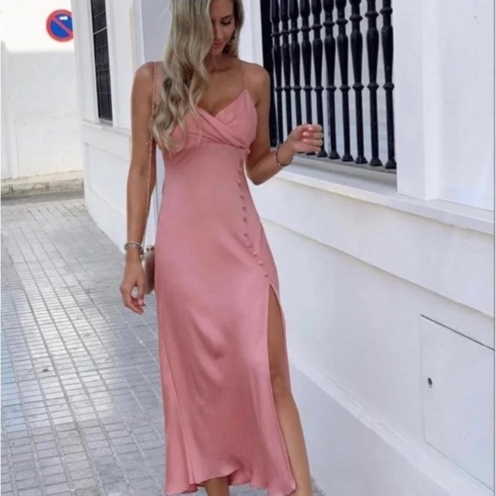 Brand New Zara satin effect blogger dress